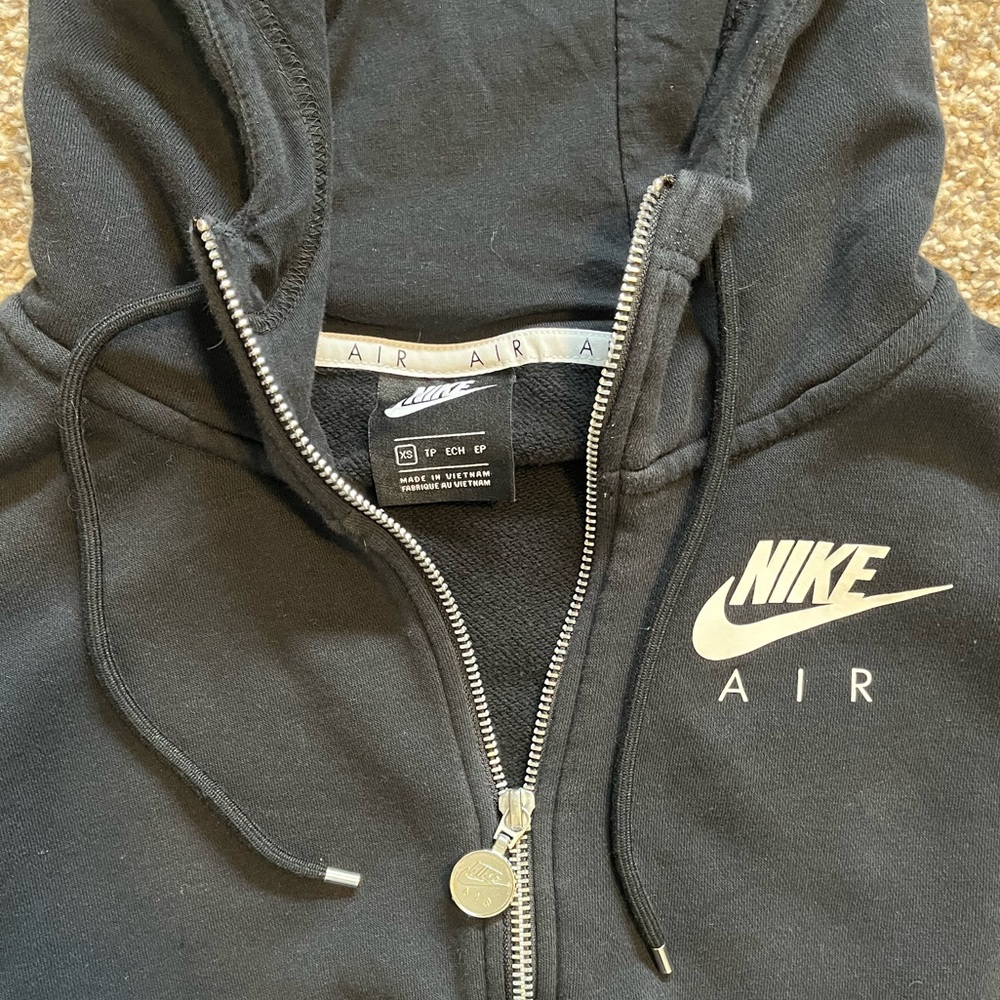 Nike Air Cropped Black Zip-Up Hoodie Women’s XS - Picture 2 of 5